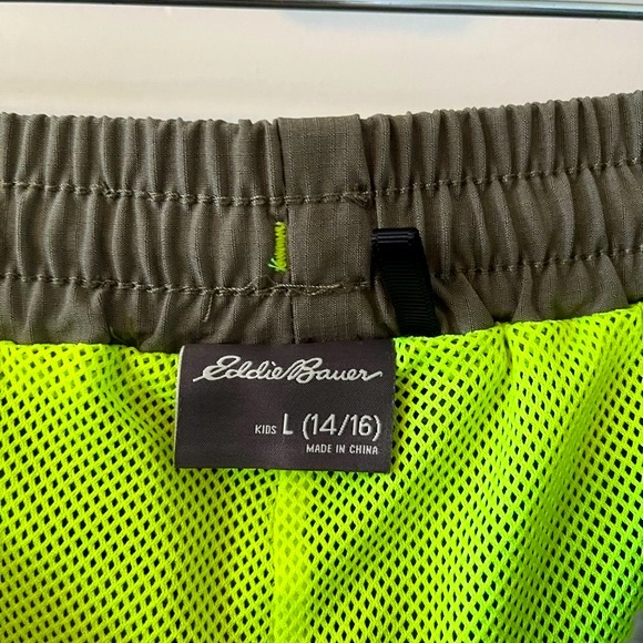 Eddie Bauer Kids Hybrid Shorts - L (12/14) - Picture 6 of 8